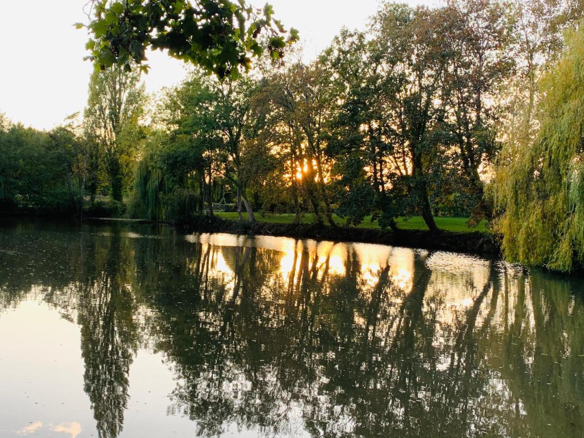 Gite Du Moulin Du Pre Bavent Eksteriør billede
